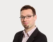 SRH Fernhochschule | Prof. Dr. Falk Tennert