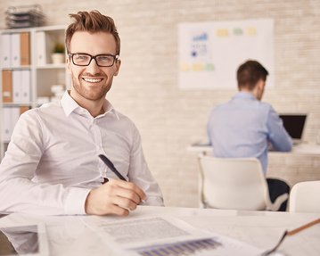 Fernstudium Bachelor Wirtschaftsrecht | SRH Fernhochschule